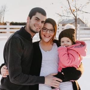 Meet your Posher, Kayla